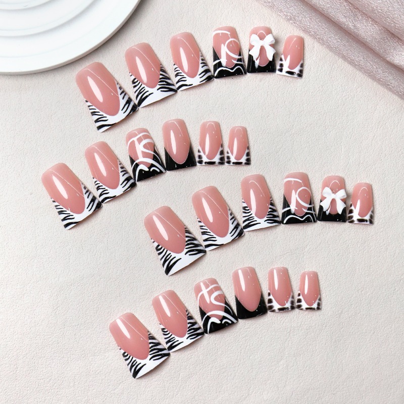 24PCS Simple Black Duckbill Fa - огляд і ціна Nail Art Zebra