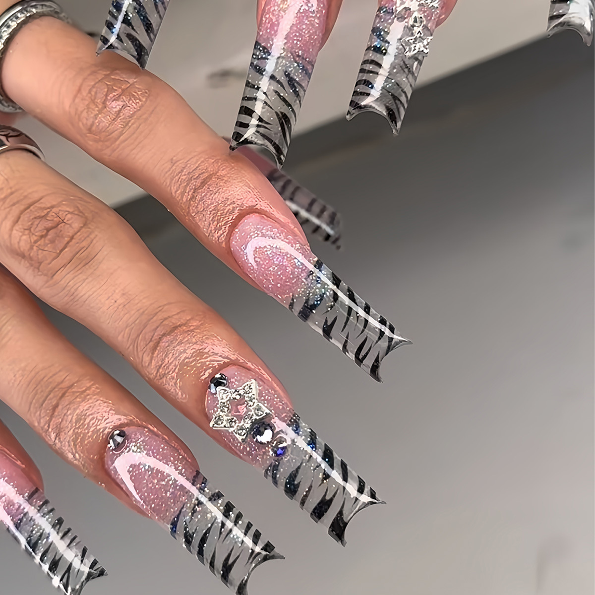 24Pcs Long Coffin Pentagram Rh - огляд і ціна Nail Art Zebra