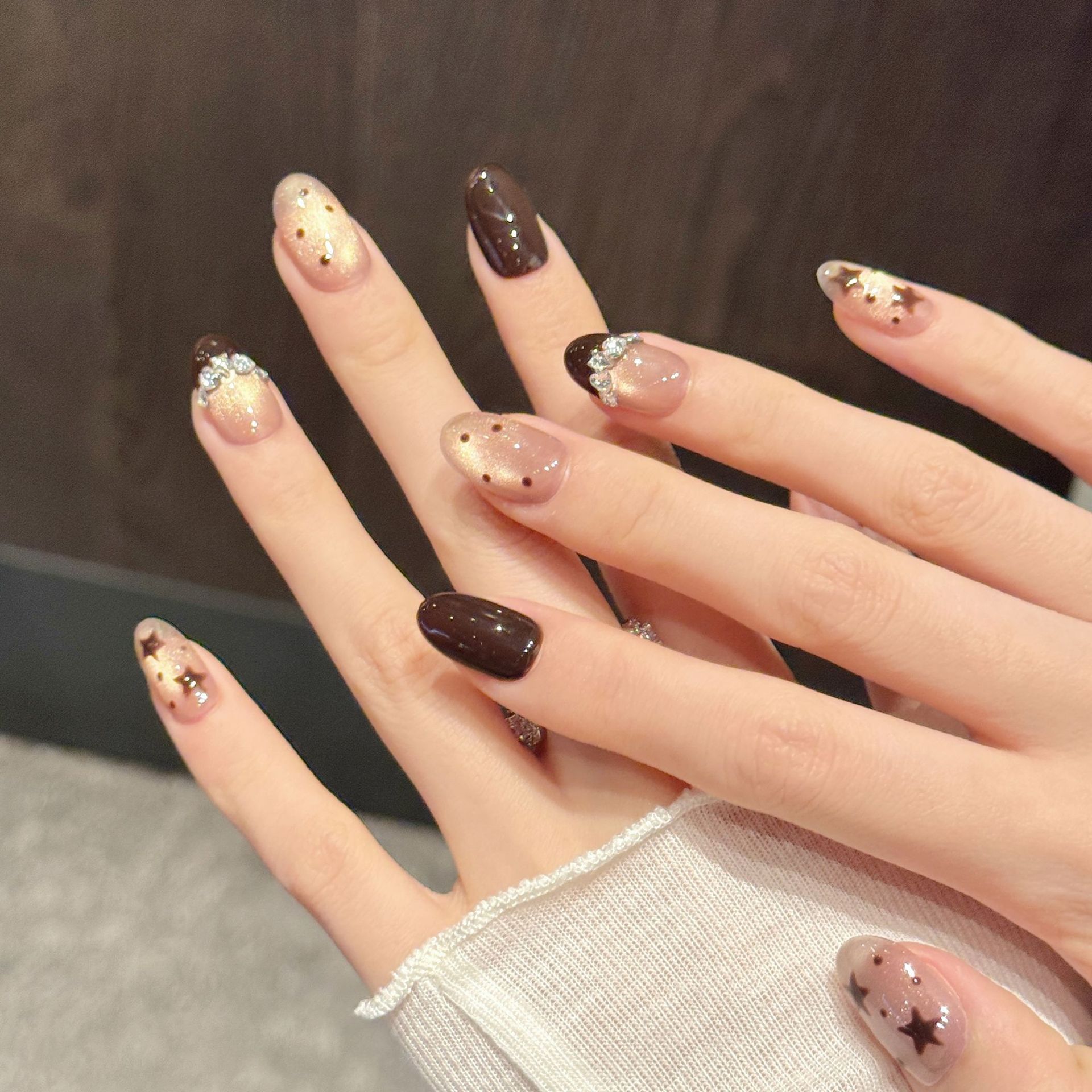 10 PCS Luxury Handmade Press O - огляд і ціна Nail Adhesive Tab