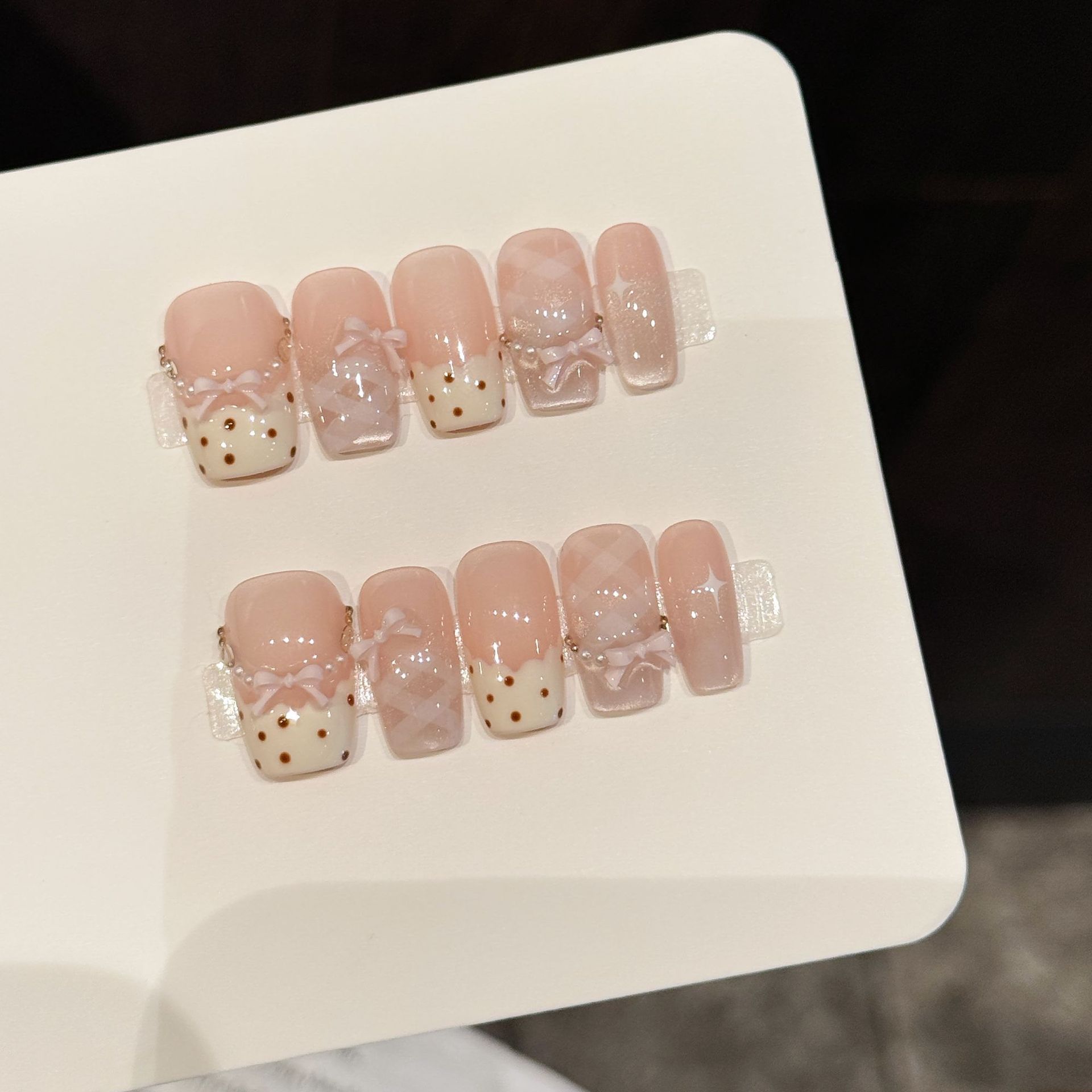 10 PCS Luxury Handmade Press o - огляд і ціна Nail Adhesive Tab