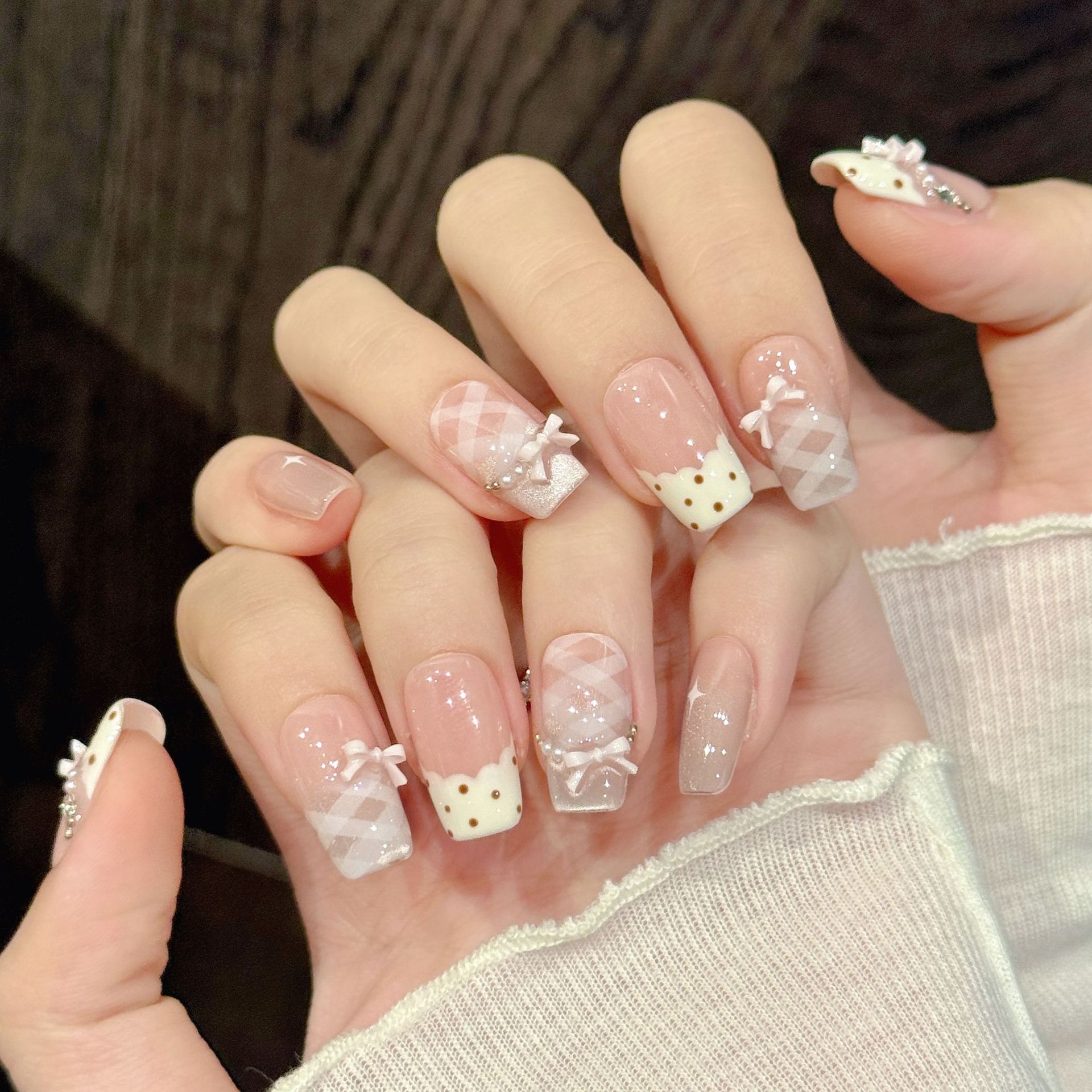 10 PCS Luxury Handmade Press o - огляд і ціна Nail Adhesive Tab